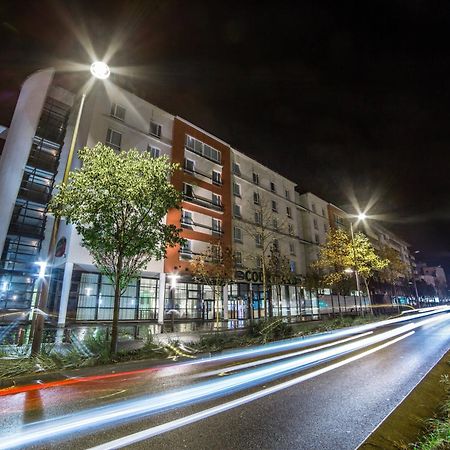 Courtyard By Marriott Paris La Defense West - Colombes Hotel Colombes  Ngoại thất bức ảnh
