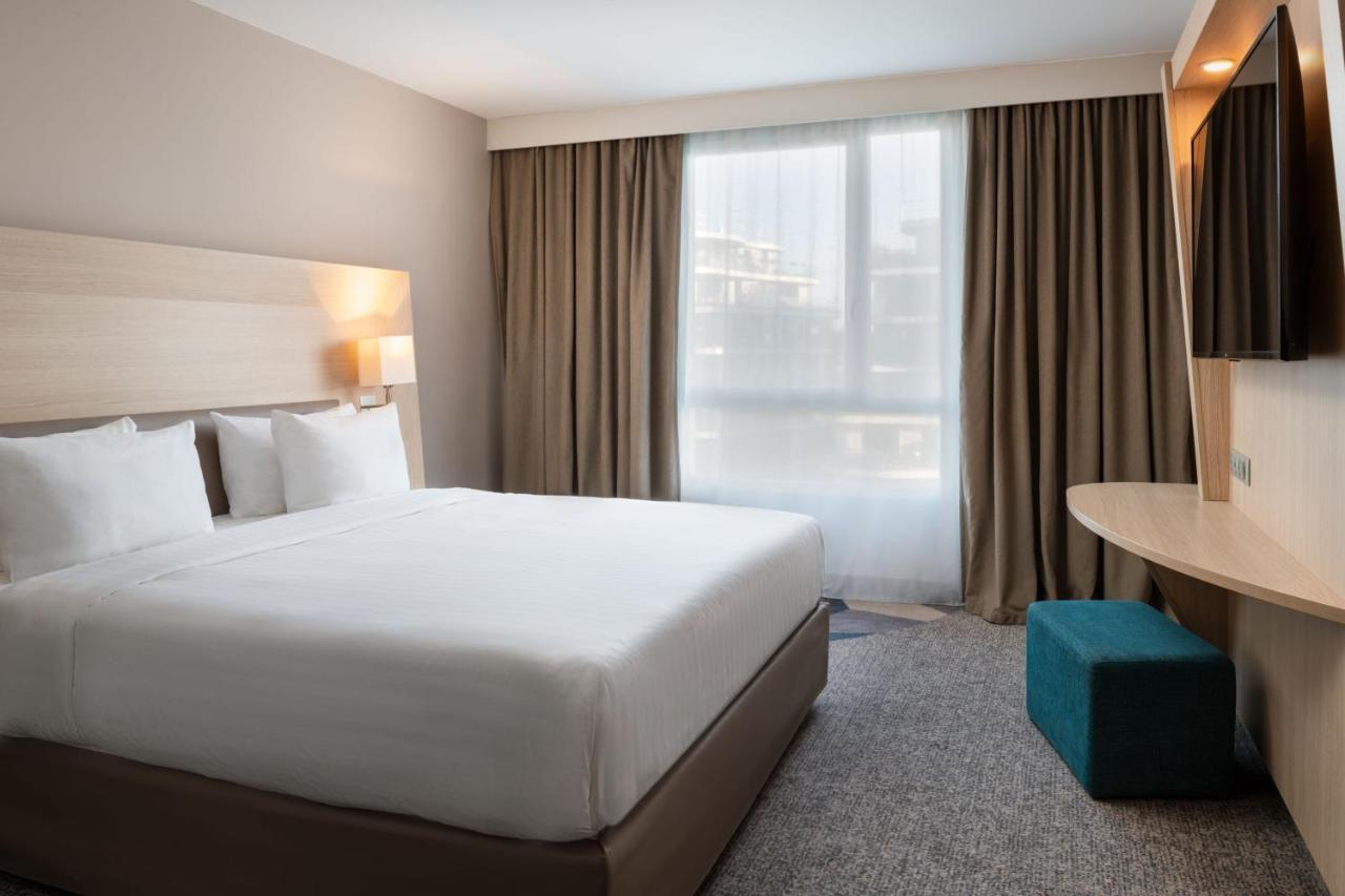 Courtyard By Marriott Paris La Defense West - Colombes Hotel Colombes  Ngoại thất bức ảnh