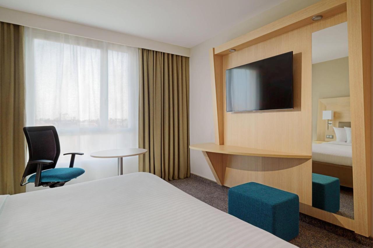 Courtyard By Marriott Paris La Defense West - Colombes Hotel Colombes  Ngoại thất bức ảnh