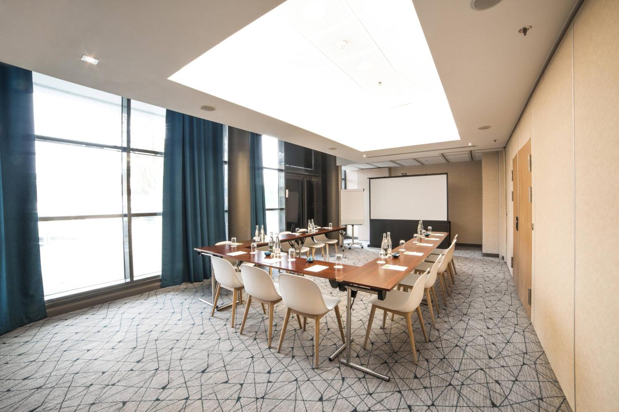 Courtyard By Marriott Paris La Defense West - Colombes Hotel Colombes  Ngoại thất bức ảnh
