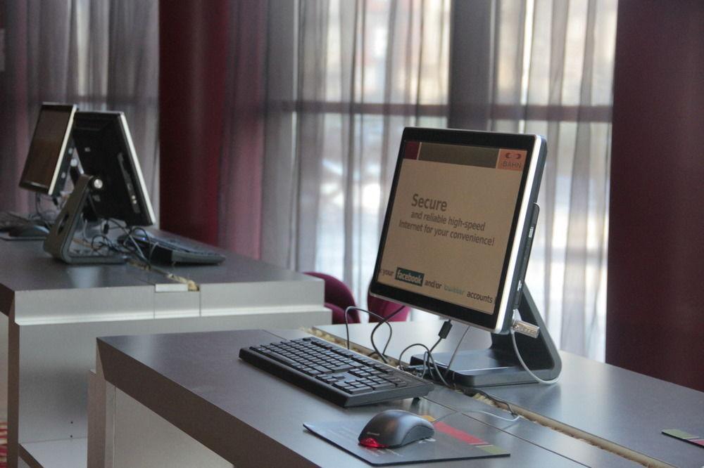 Courtyard By Marriott Paris La Defense West - Colombes Hotel Colombes  Ngoại thất bức ảnh