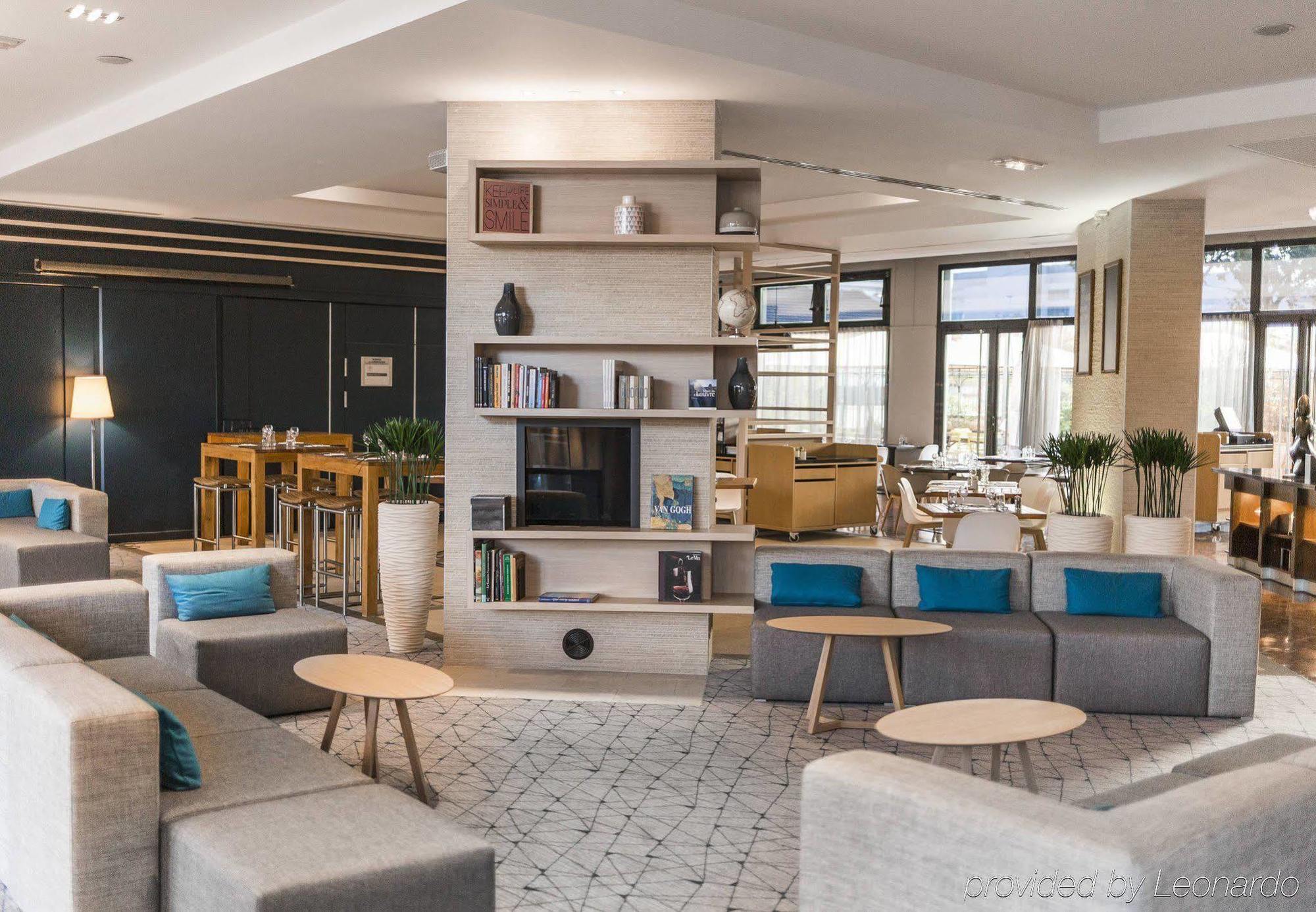 Courtyard By Marriott Paris La Defense West - Colombes Hotel Colombes  Ngoại thất bức ảnh